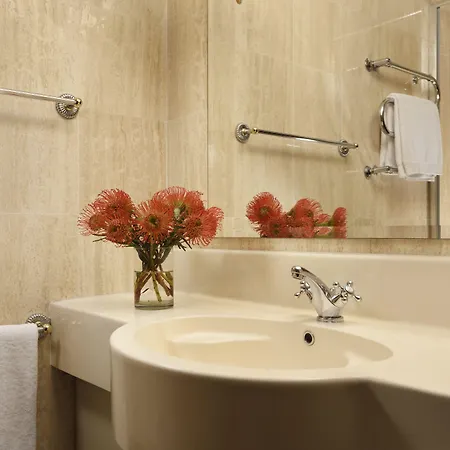 Unahotels Scandinavia Hotel 4*