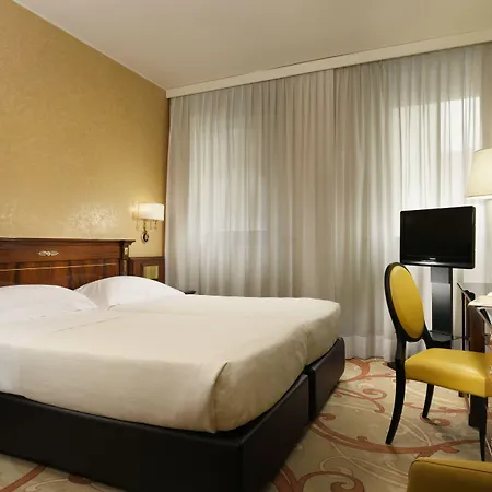 Hotel Scandinavia Mailand