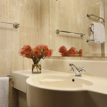 Scandinavia Hotell 4*